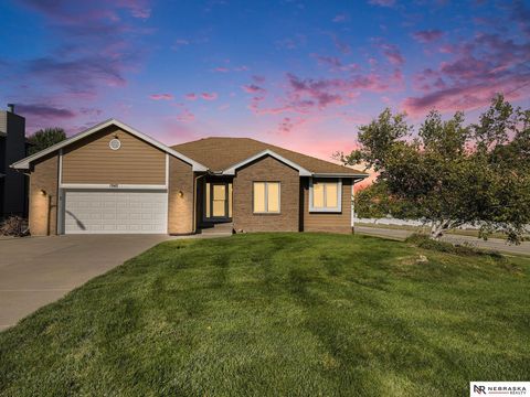 Photo of 1942 N 151 Plaza, Omaha, NE 68154 (MLS # 22526305)