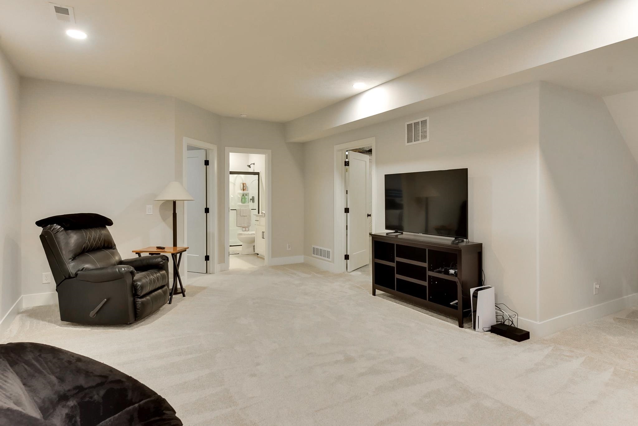 Elkhorn, Nebraska 68022, United States, 3 Bedrooms Bedrooms, ,3 BathroomsBathrooms,Residential,Active,162702