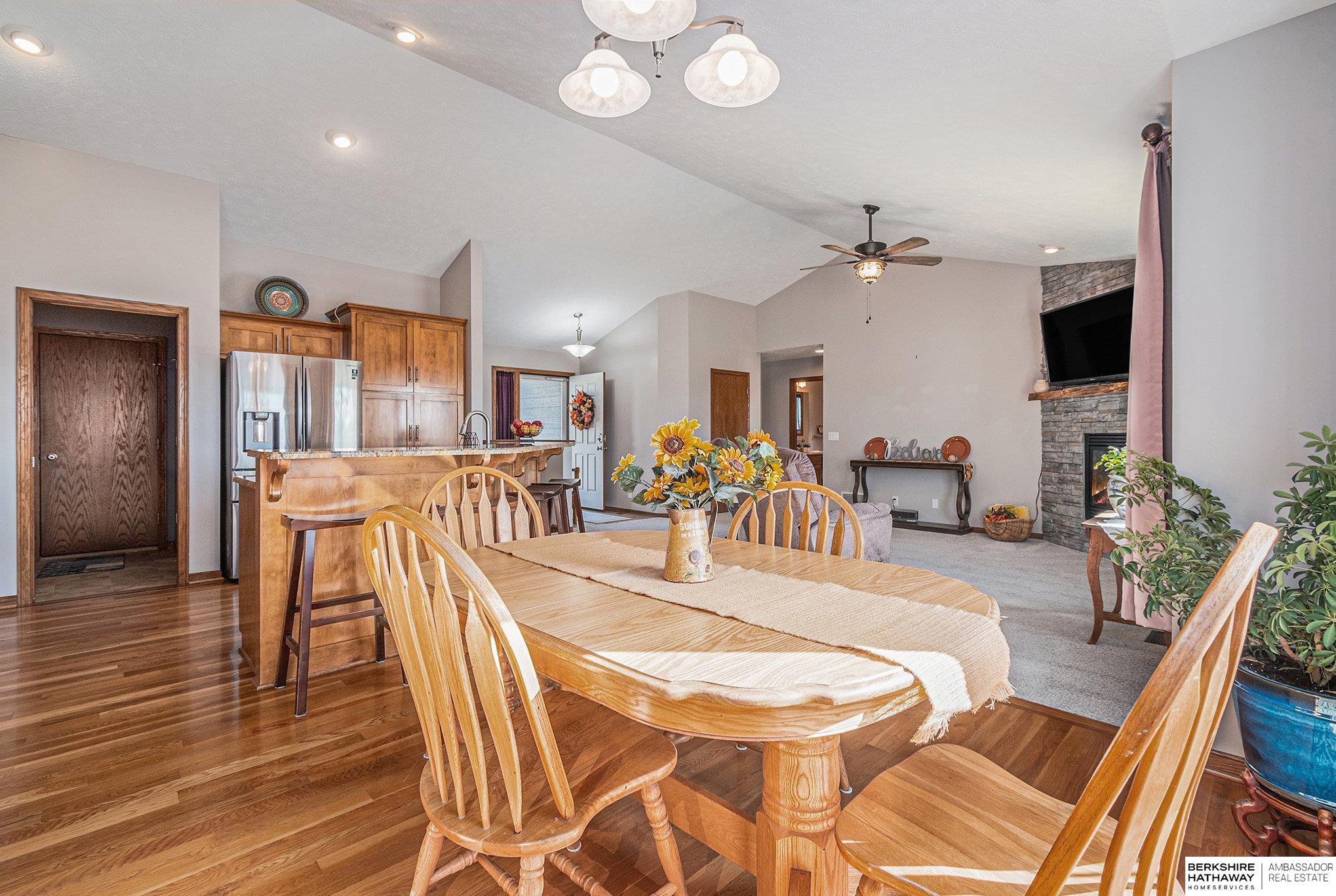 Bennington, Nebraska 68007, United States, 4 Bedrooms Bedrooms, ,3 BathroomsBathrooms,Residential,Active,242878