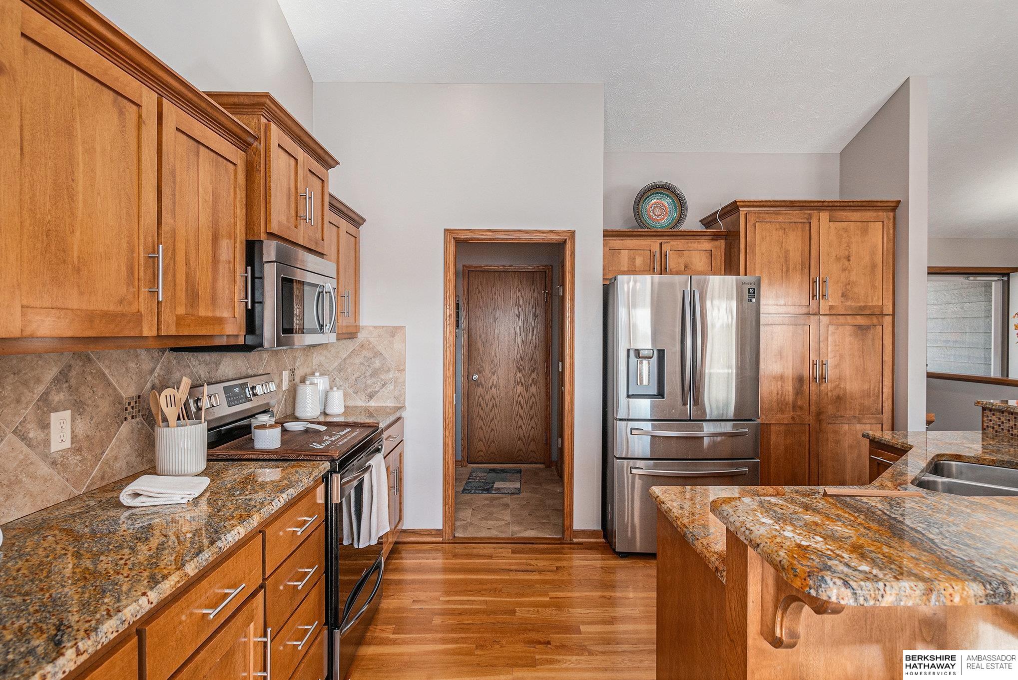 Bennington, Nebraska 68007, United States, 4 Bedrooms Bedrooms, ,3 BathroomsBathrooms,Residential,Active,242878