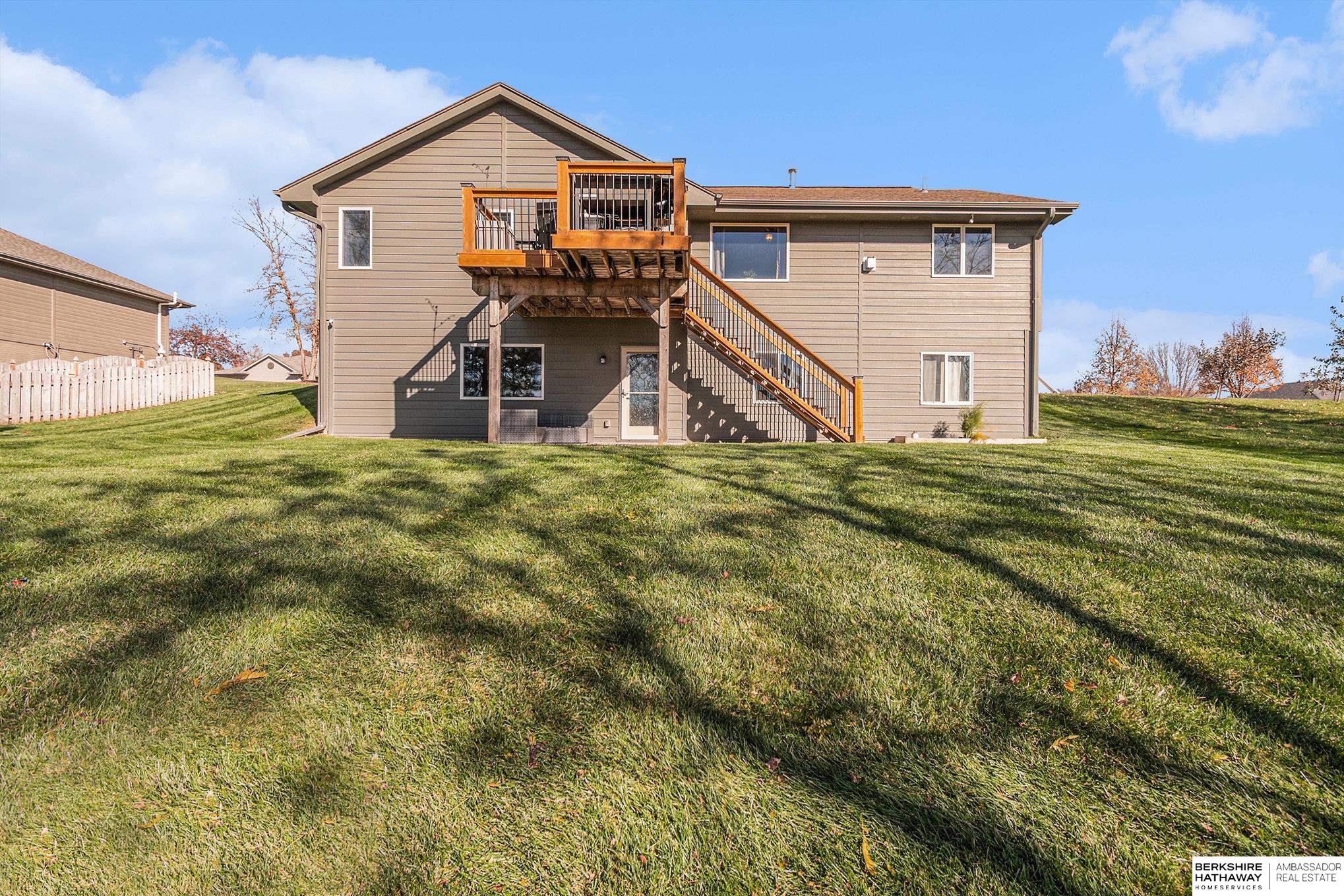 Bennington, Nebraska 68007, United States, 4 Bedrooms Bedrooms, ,3 BathroomsBathrooms,Residential,Active,242878