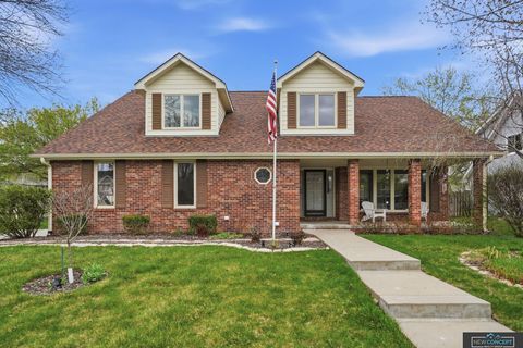 Photo of 6600 Crooked Creek Drive, Lincoln, NE 68516 (MLS # 22609671)