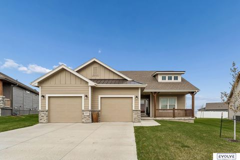 Photo of 18472 Chutney Drive, Omaha, NE 68136 (MLS # 22610488)