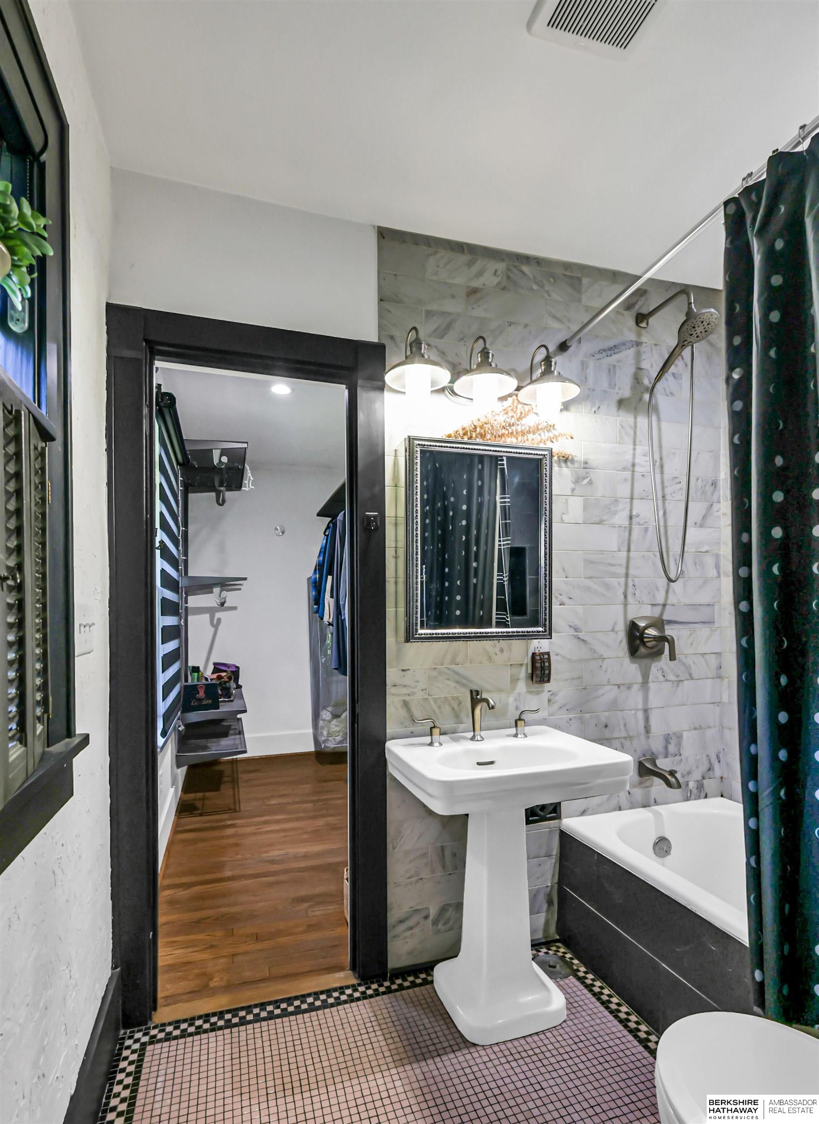 Omaha, Nebraska 68104, United States, 3 Bedrooms Bedrooms, ,2 BathroomsBathrooms,Residential,Active,156363