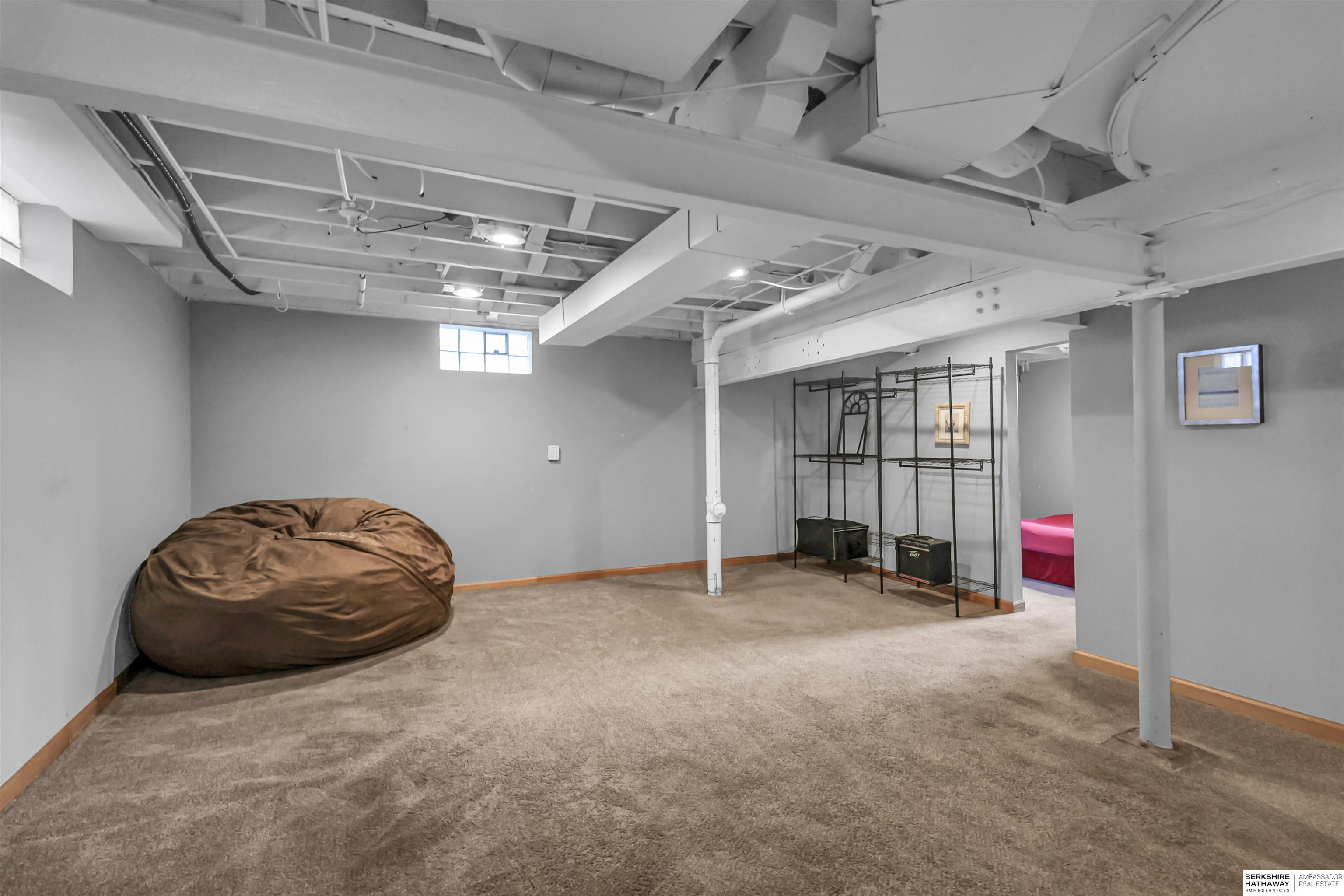 Omaha, Nebraska 68104, United States, 3 Bedrooms Bedrooms, ,2 BathroomsBathrooms,Residential,Active,156363