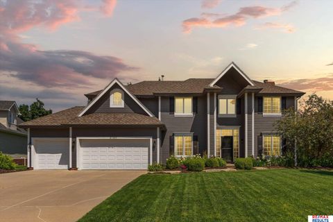 Photo of 2107 S 181 Circle, Omaha, NE 68130 (MLS # 22601693)