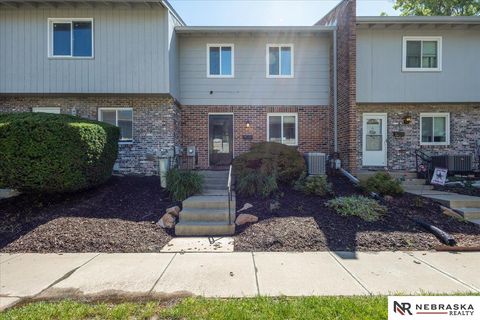 Photo of 5136 S 125 Court, Omaha, NE 68137 (MLS # 22525941)