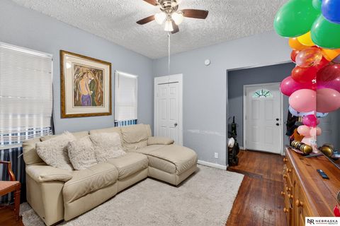 Photo of 2439 Camden Avenue, Omaha, NE 68111 (MLS # 22520224)