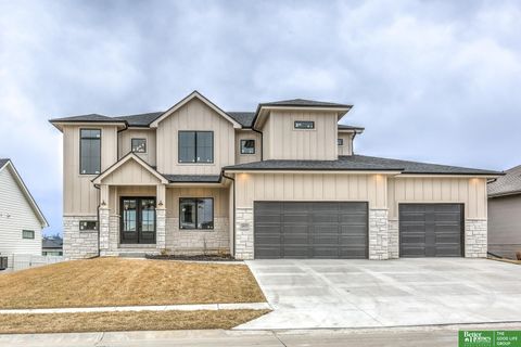 Photo of 20970 Polk Street, Omaha, NE 68022 (MLS # 22612431)