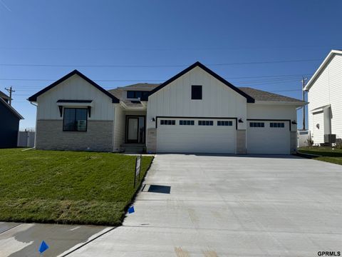 Photo of 12006 S 113 Avenue Circle, Papillion, NE 68046 (MLS # 22600387)