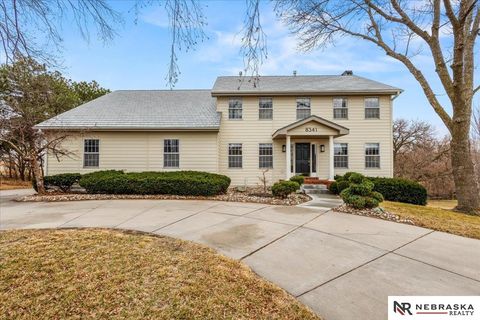 Photo of 8341 Water Tower Court, Lincoln, NE 68516 (MLS # 22605715)