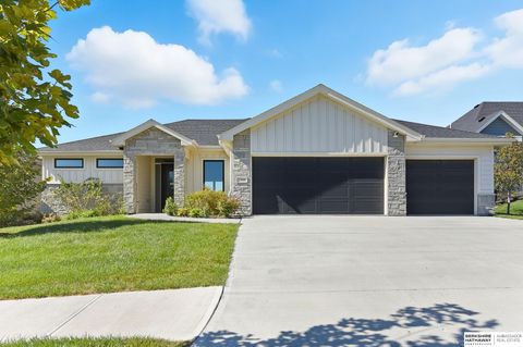 Photo of 2306 N 182nd Avenue, Omaha, NE 68022 (MLS # 22529065)
