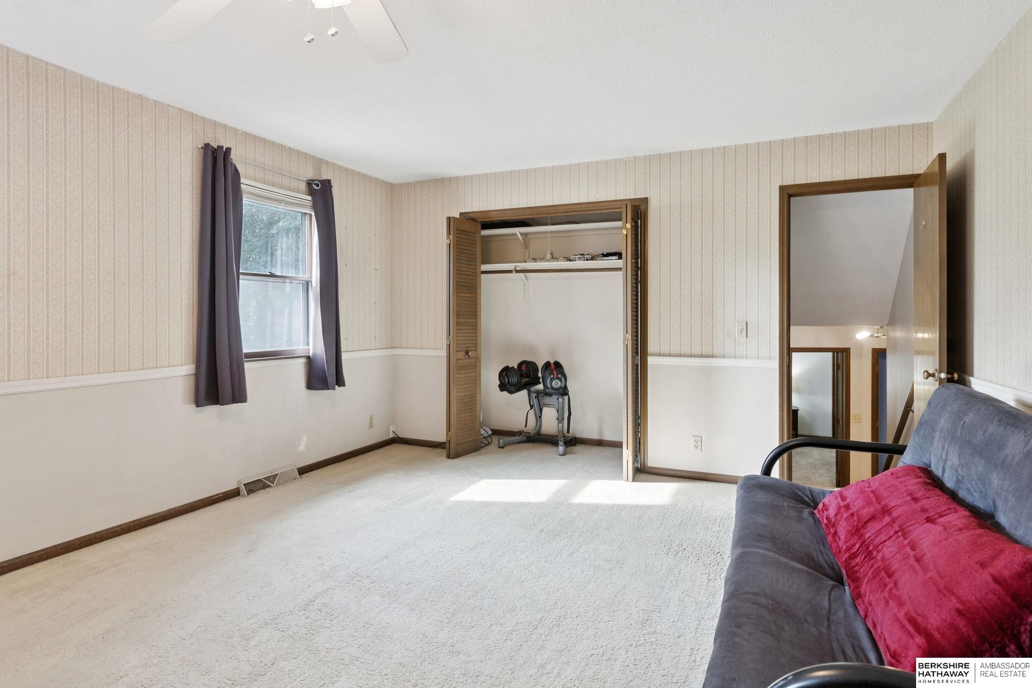 Omaha, Nebraska 68137, United States, 4 Bedrooms Bedrooms, ,3 BathroomsBathrooms,Residential,Active,240623