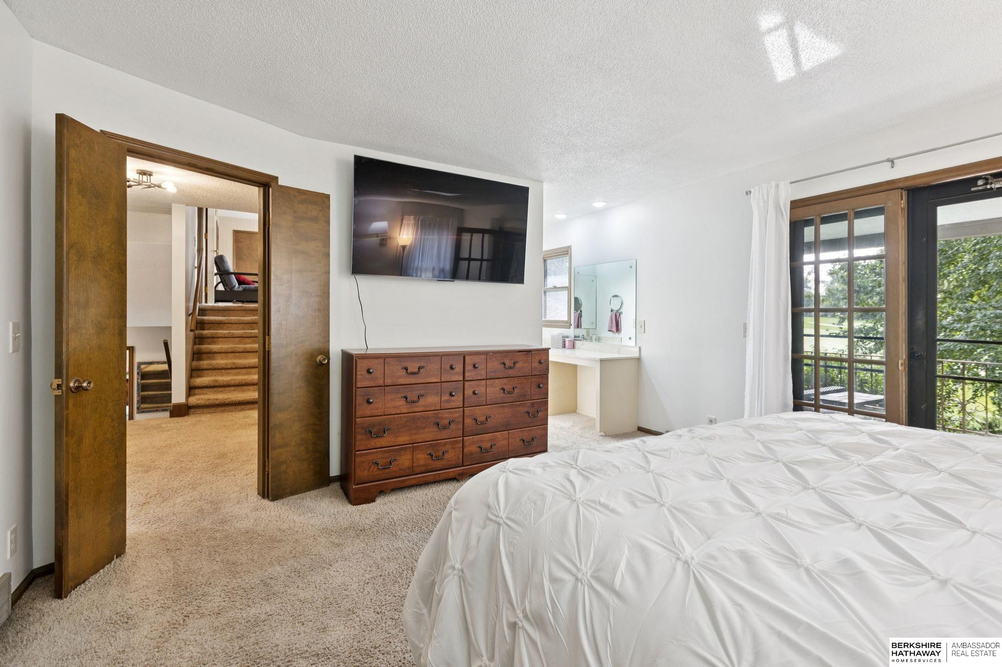 Omaha, Nebraska 68137, United States, 4 Bedrooms Bedrooms, ,3 BathroomsBathrooms,Residential,Active,240623