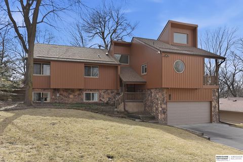 Photo of 1309 Childs Road E, Bellevue, NE 68005 (MLS # 22606349)
