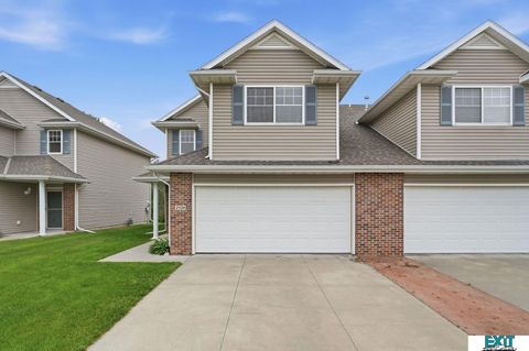 Photo of 2524 Cedar Cove Road, Lincoln, NE 68507 (MLS # 22613952)