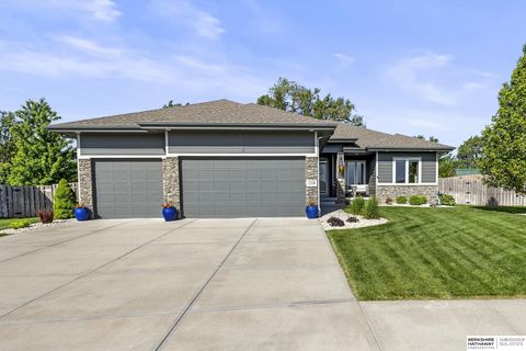 Photo of 2208 N 188th Terrace, Omaha, NE 68022 (MLS # 22619309)