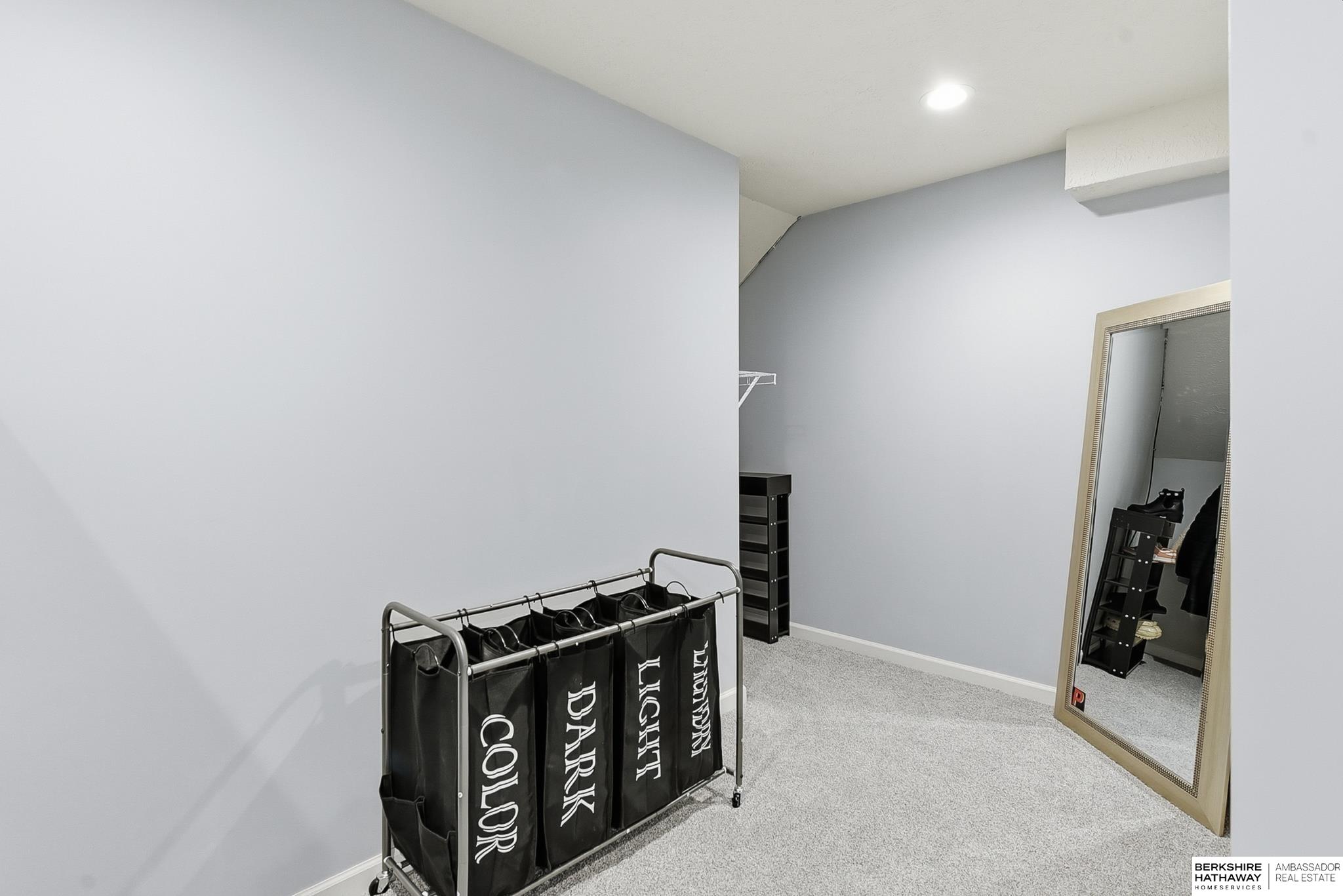 Omaha, Nebraska 68116, United States, 4 Bedrooms Bedrooms, ,3 BathroomsBathrooms,Residential,Active,244196