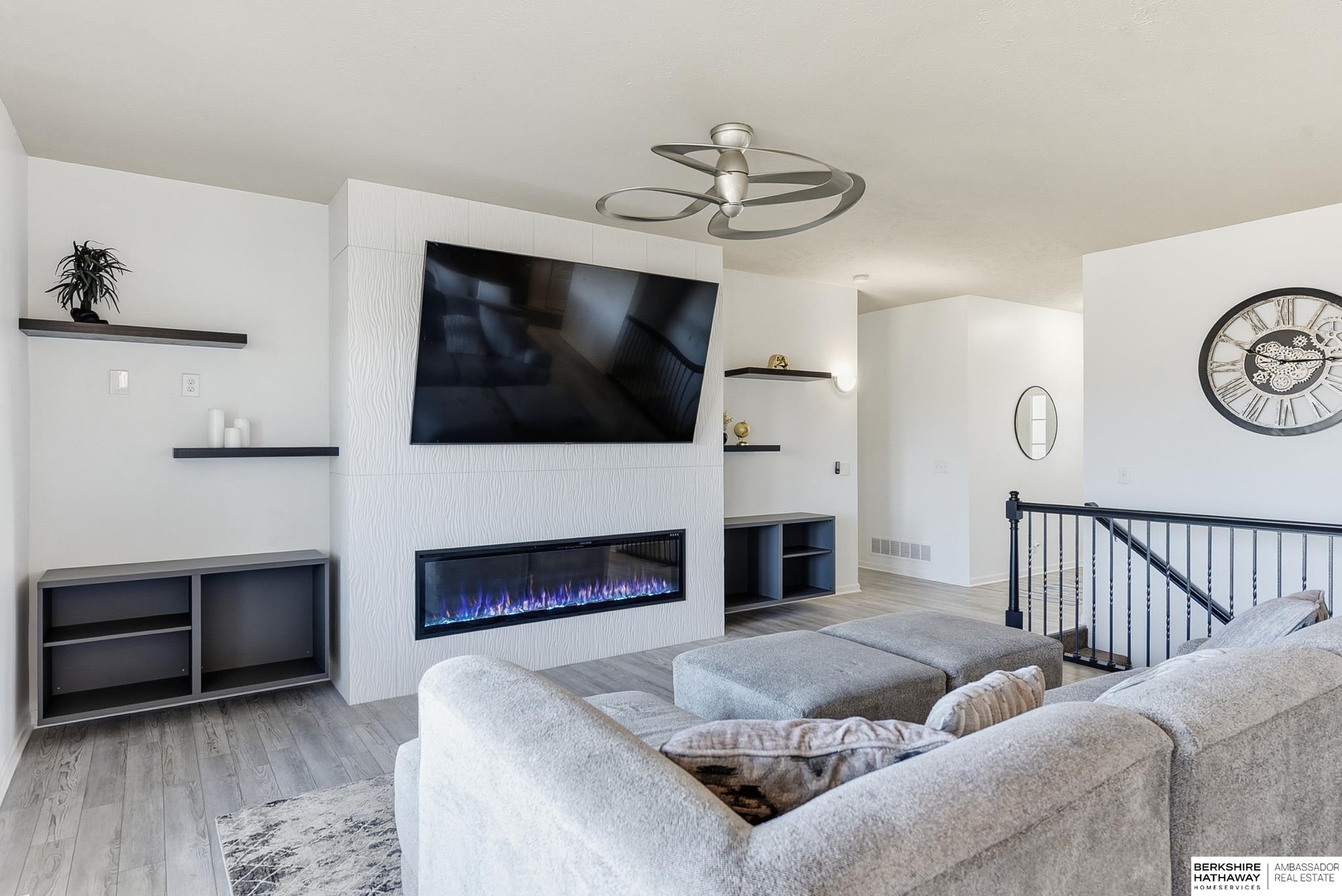 Omaha, Nebraska 68116, United States, 4 Bedrooms Bedrooms, ,3 BathroomsBathrooms,Residential,Active,244196