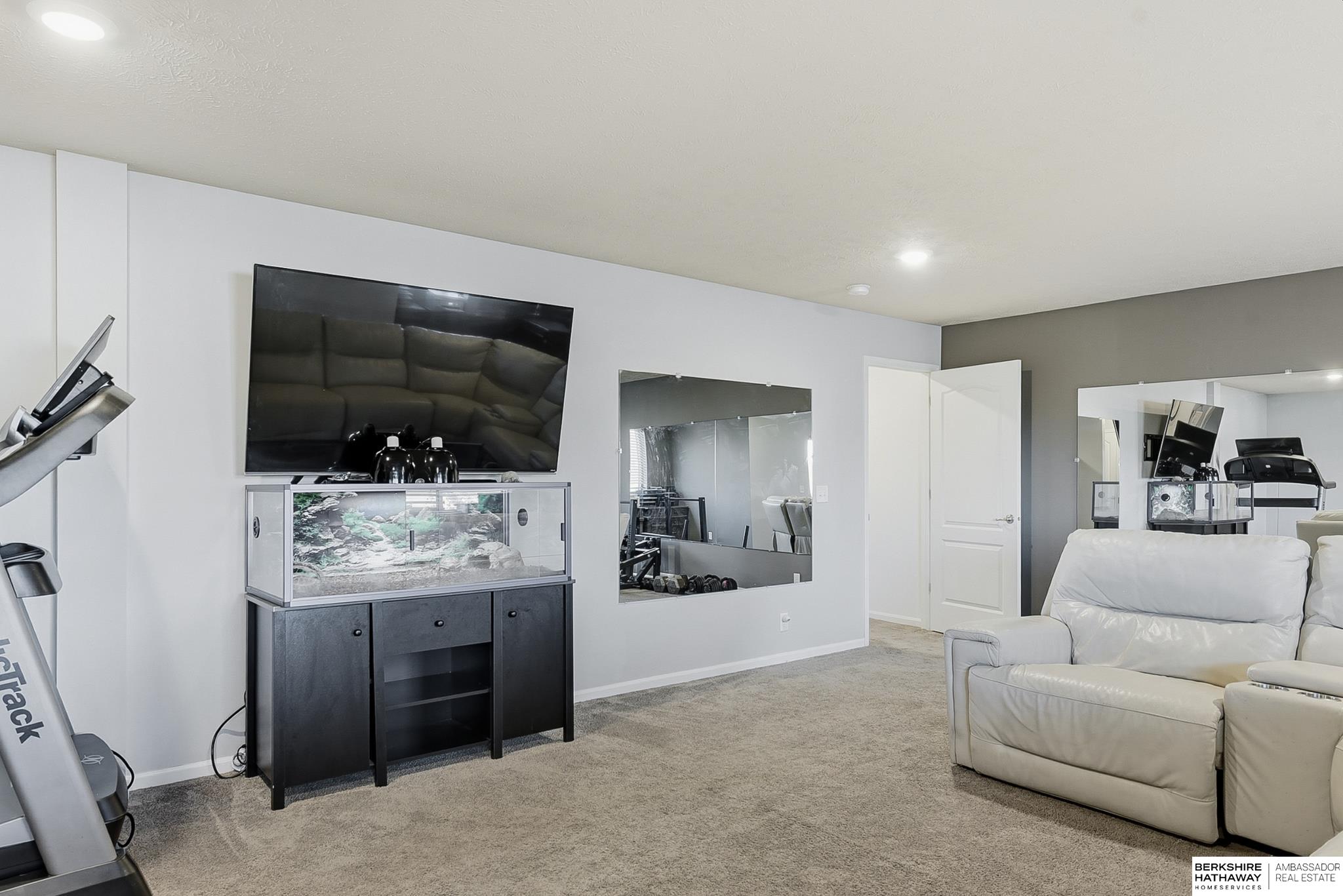 Omaha, Nebraska 68116, United States, 4 Bedrooms Bedrooms, ,3 BathroomsBathrooms,Residential,Active,244196