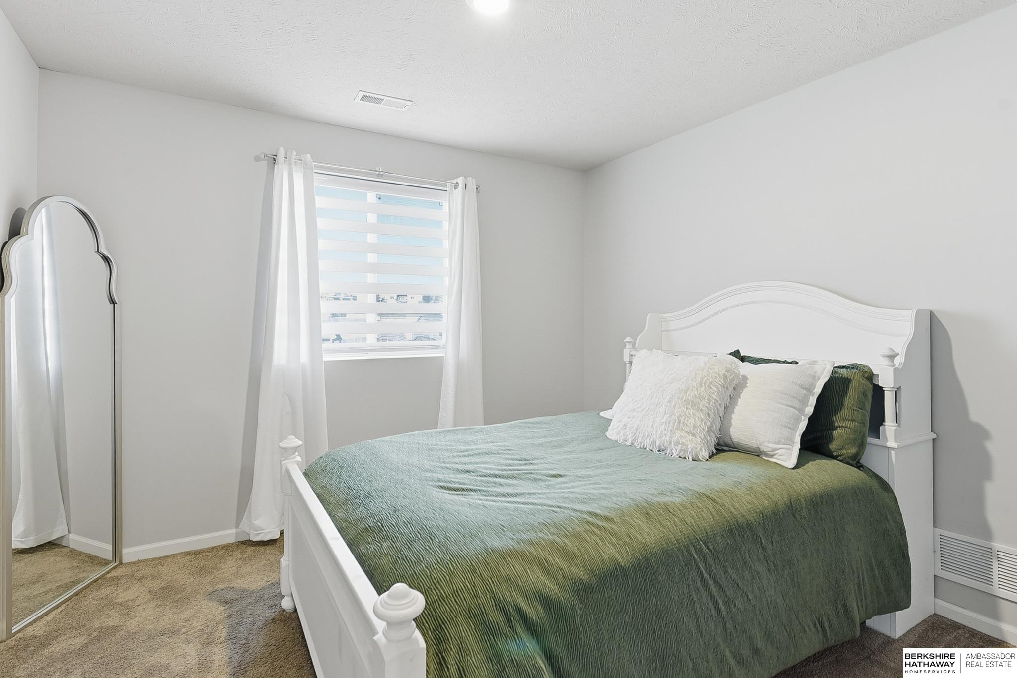 Omaha, Nebraska 68116, United States, 4 Bedrooms Bedrooms, ,3 BathroomsBathrooms,Residential,Active,244196