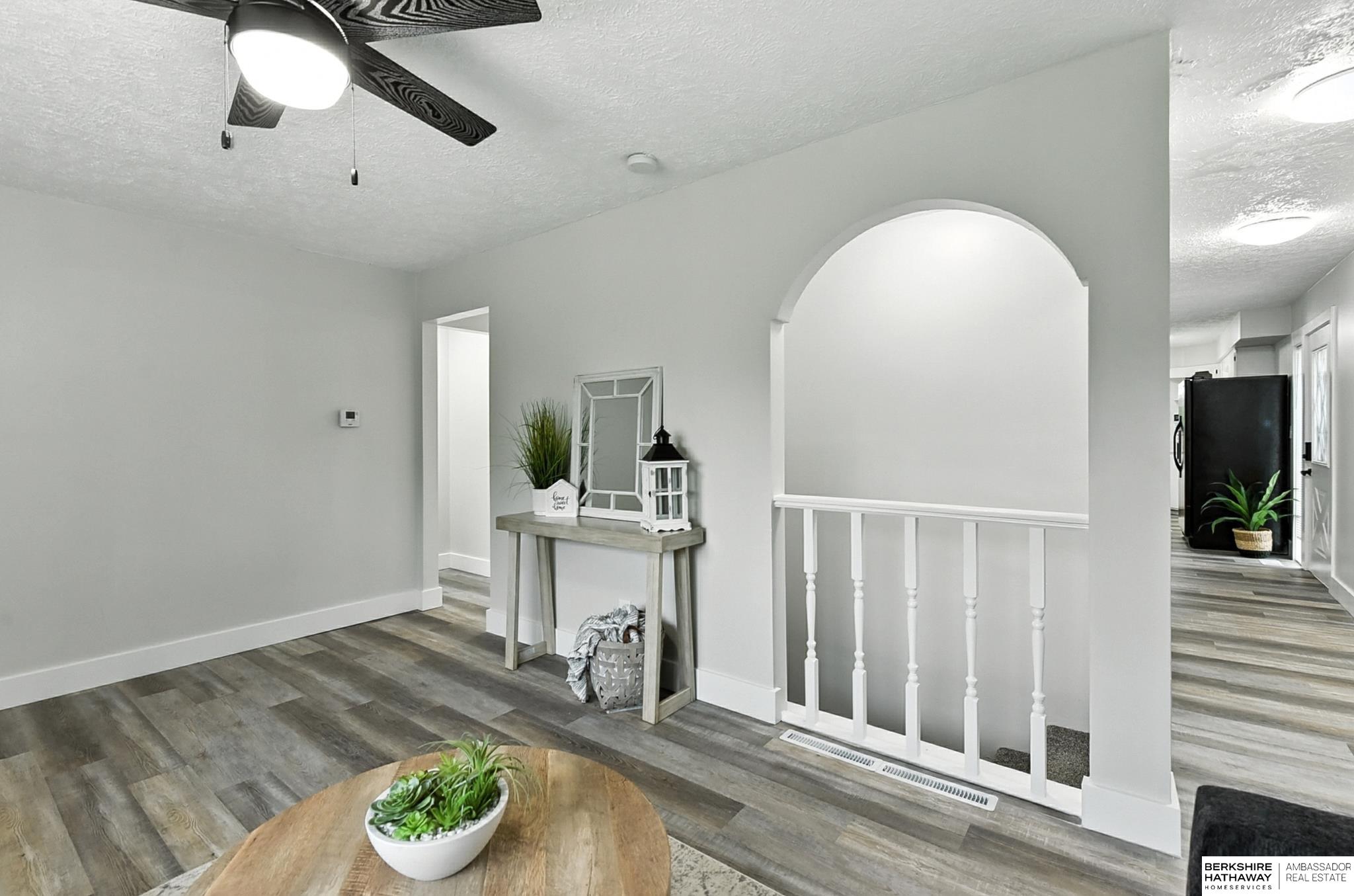 Lincoln, Nebraska 68521, United States, 4 Bedrooms Bedrooms, ,2 BathroomsBathrooms,Residential,Active,196913