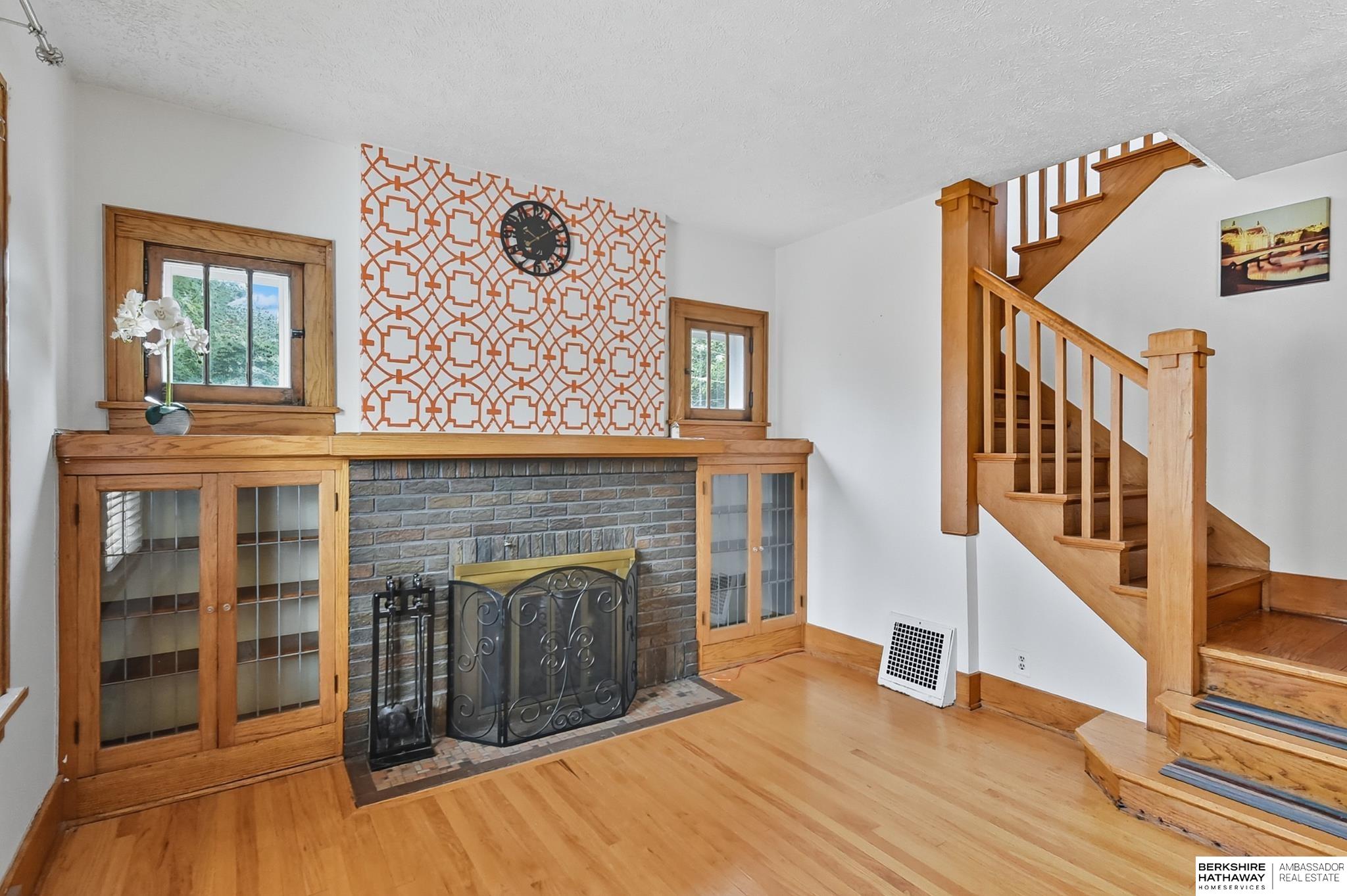 Omaha, Nebraska 68106, United States, 3 Bedrooms Bedrooms, ,2 BathroomsBathrooms,Residential,Pending,213572