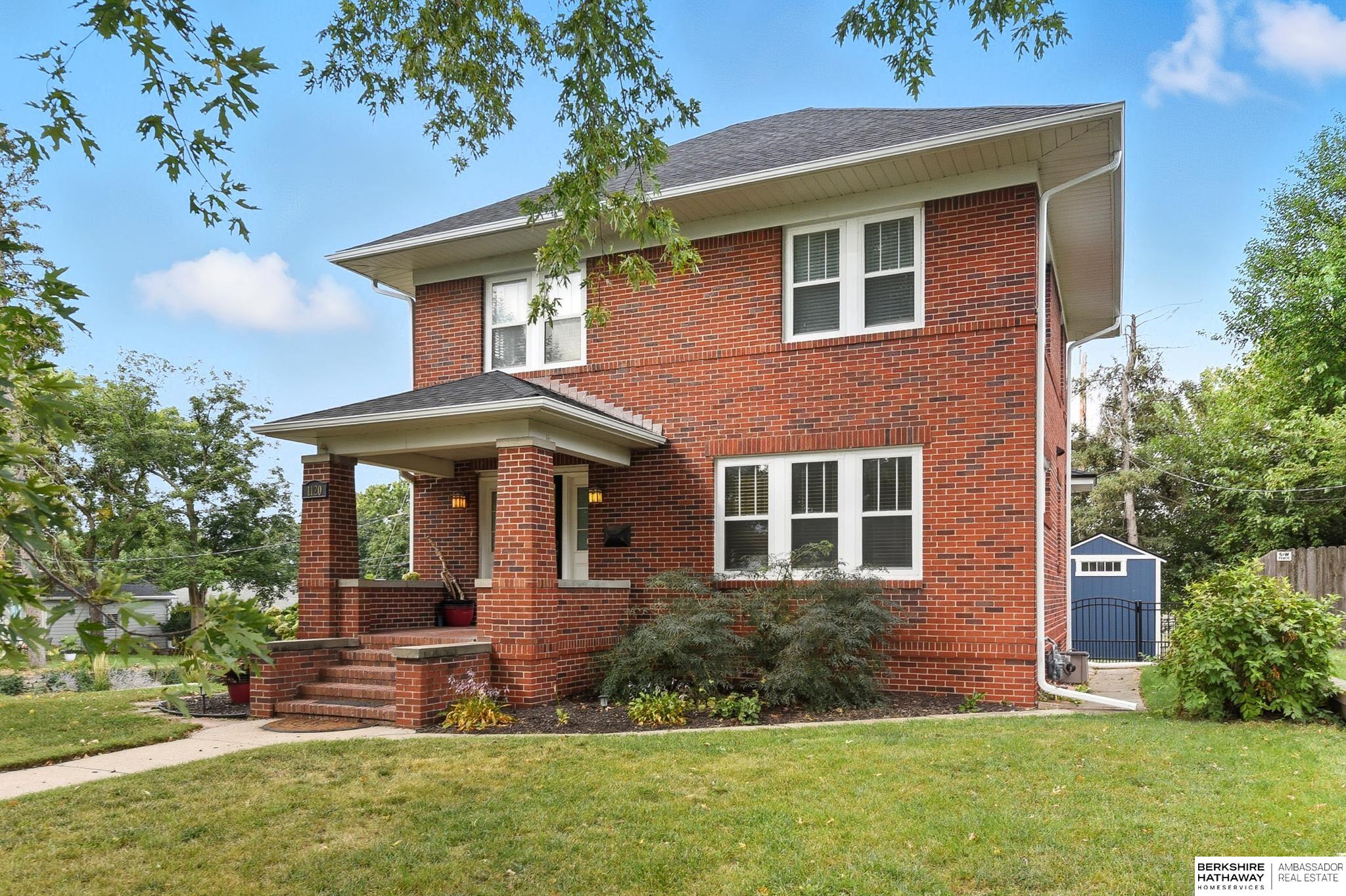 Omaha, Nebraska 68106, United States, 3 Bedrooms Bedrooms, ,2 BathroomsBathrooms,Residential,Pending,213572