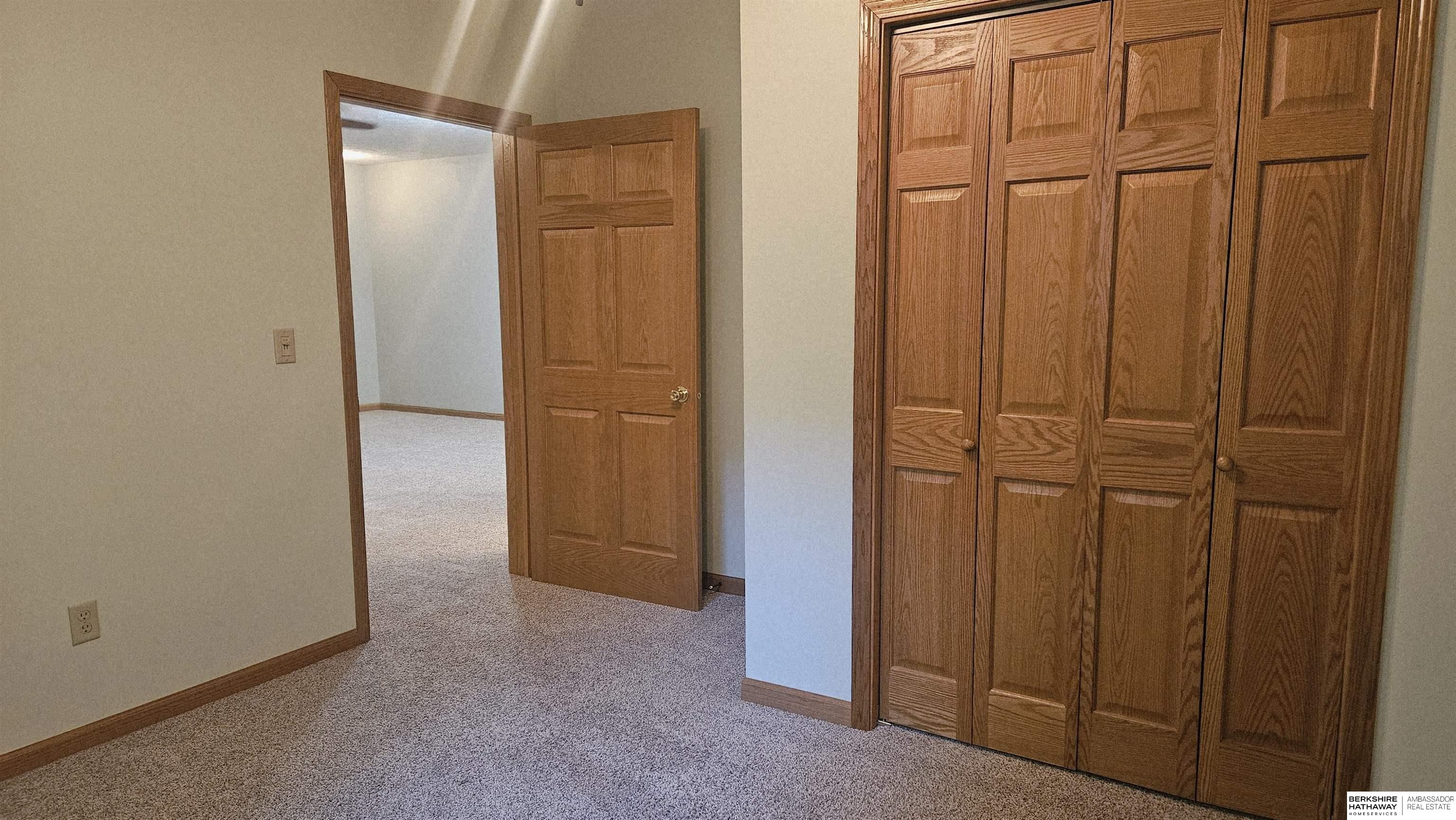 Wahoo, Nebraska 68066, United States, 3 Bedrooms Bedrooms, ,3 BathroomsBathrooms,Residential,Pending,143147