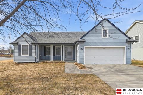 Photo of 1404 N 20th Street, Omaha, NE 68102 (MLS # 22606020)