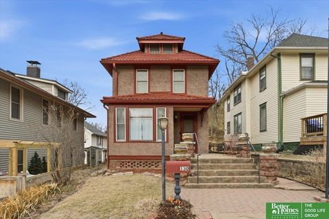 Photo of 130 5TH Avenue, Council Bluffs, IA 51503 (MLS # 22603521)