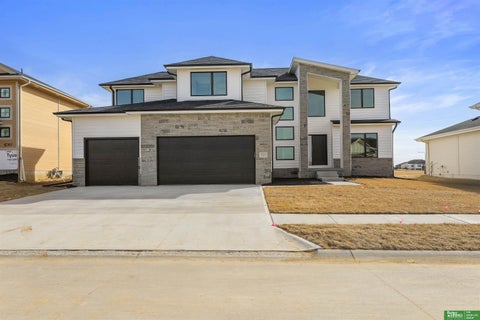 Photo of 21439 Morning View Drive, Elkhorn, NE 68022 (MLS # 22621684)