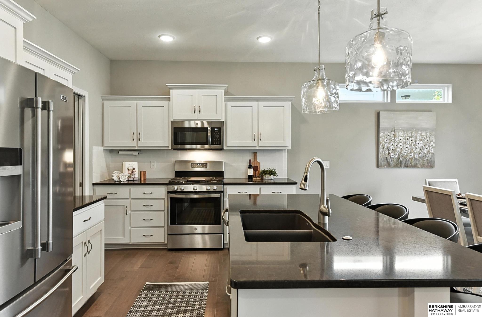 Omaha, Nebraska 68136, United States, 3 Bedrooms Bedrooms, ,3 BathroomsBathrooms,Residential,Active,161067