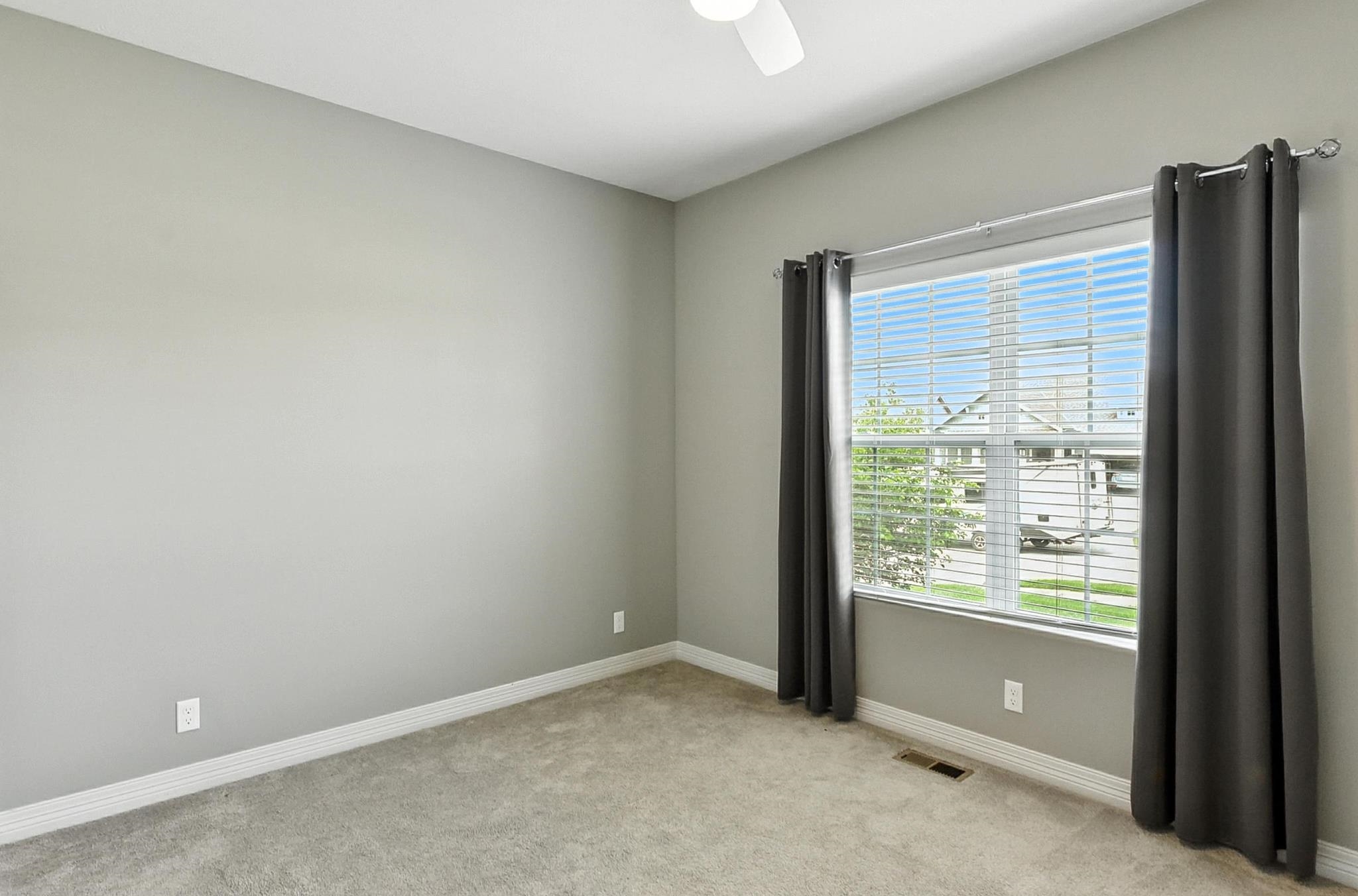 Omaha, Nebraska 68136, United States, 3 Bedrooms Bedrooms, ,3 BathroomsBathrooms,Residential,Active,161067