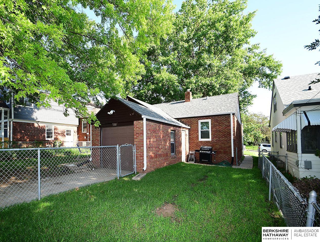 Omaha, Nebraska 68111, United States, 3 Bedrooms Bedrooms, ,2 BathroomsBathrooms,Residential,Pending,181362