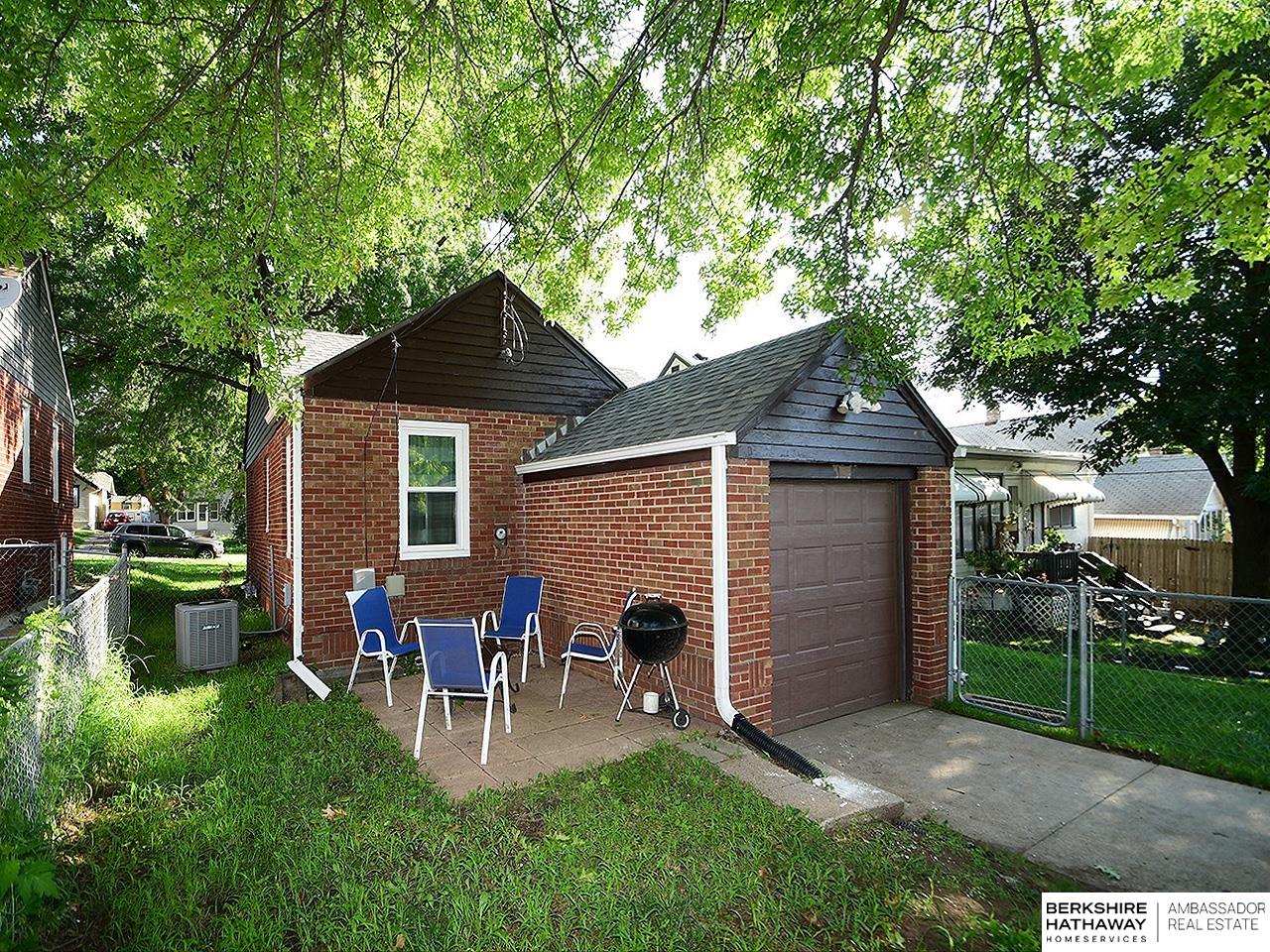 Omaha, Nebraska 68111, United States, 3 Bedrooms Bedrooms, ,2 BathroomsBathrooms,Residential,Pending,181362