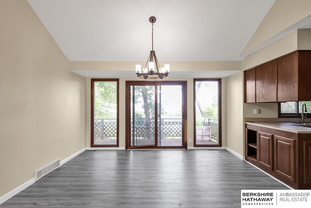 Bellevue, Nebraska 68005, United States, 4 Bedrooms Bedrooms, ,3 BathroomsBathrooms,Residential,Active,170201