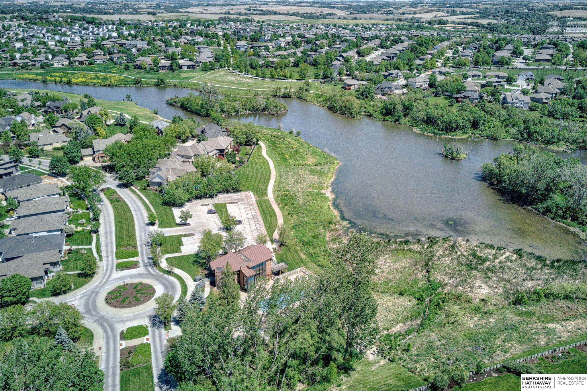 Bennington, Nebraska 68007, United States, 4 Bedrooms Bedrooms, ,3 BathroomsBathrooms,Residential,Pending,137522