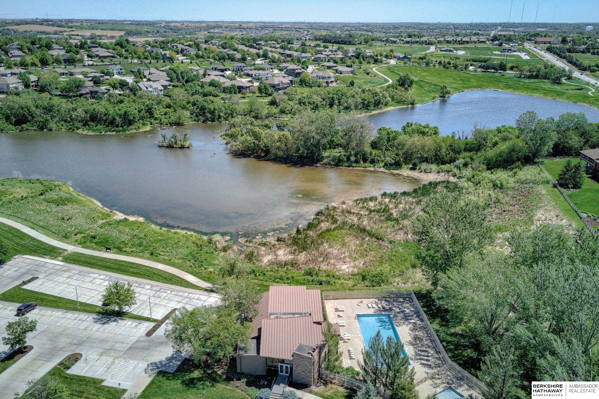 Bennington, Nebraska 68007, United States, 4 Bedrooms Bedrooms, ,3 BathroomsBathrooms,Residential,Pending,137522