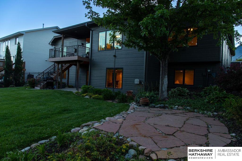 Bennington, Nebraska 68007, United States, 4 Bedrooms Bedrooms, ,3 BathroomsBathrooms,Residential,Pending,137522