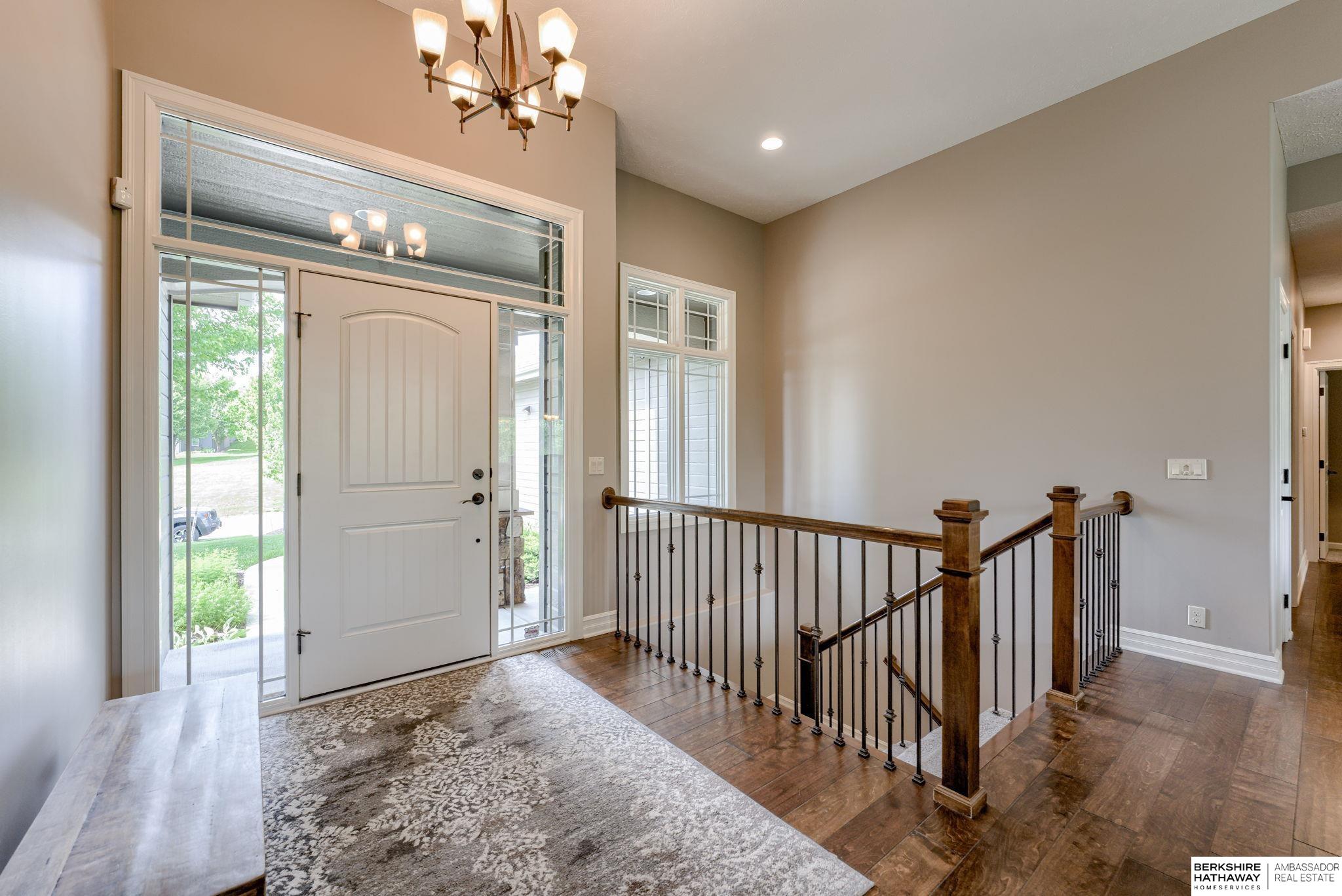 Bennington, Nebraska 68007, United States, 4 Bedrooms Bedrooms, ,3 BathroomsBathrooms,Residential,Pending,137522