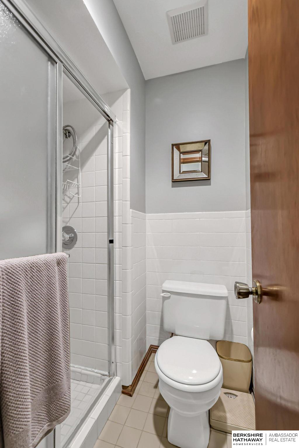 Omaha, Nebraska 68154, United States, 3 Bedrooms Bedrooms, ,2 BathroomsBathrooms,Residential,Active,225949