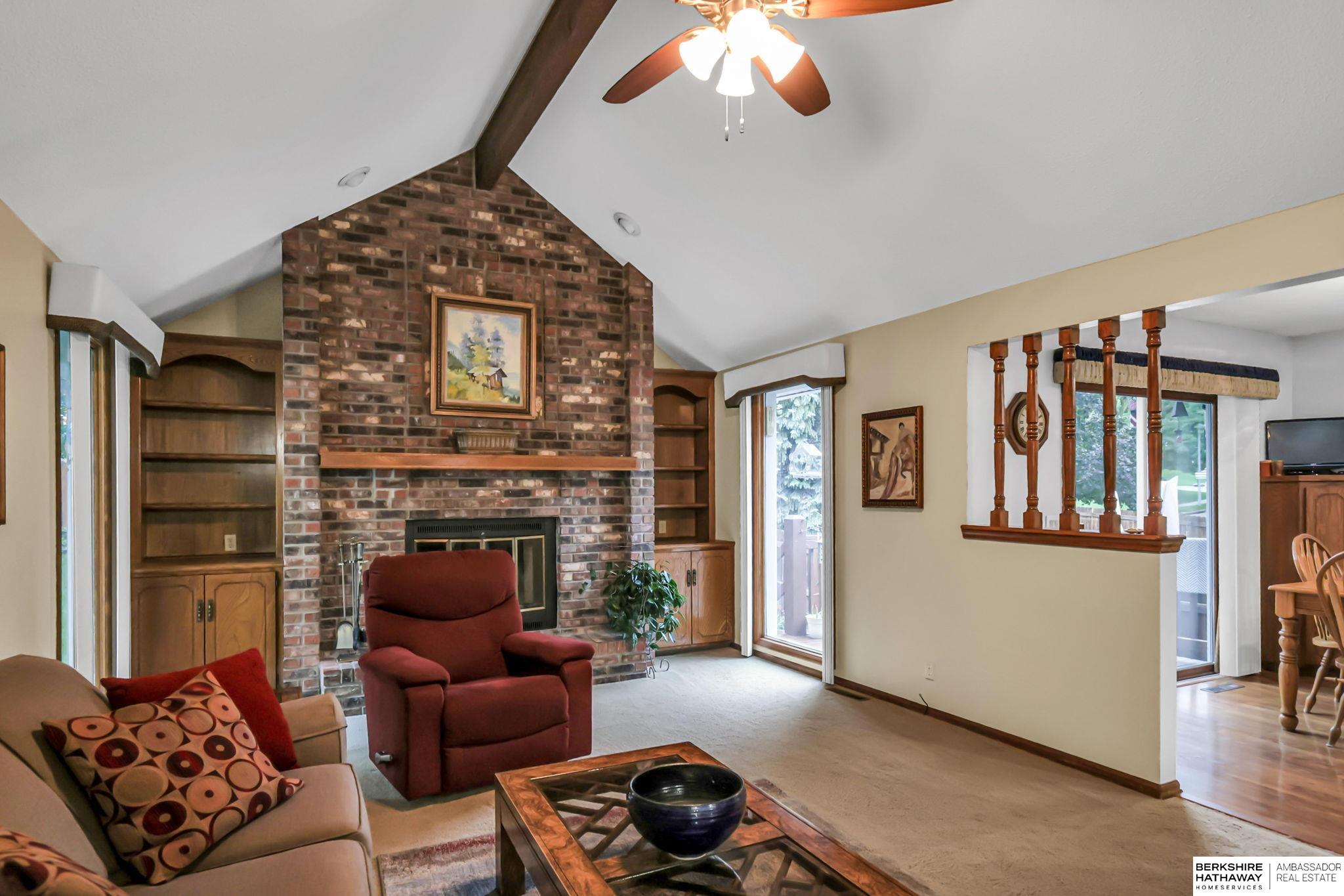 Omaha, Nebraska 68154, United States, 3 Bedrooms Bedrooms, ,2 BathroomsBathrooms,Residential,Active,225949