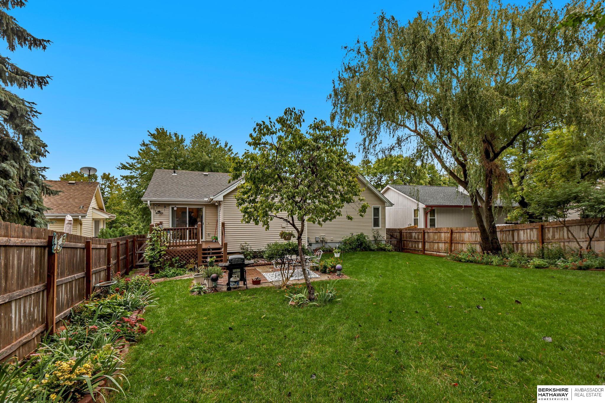 Omaha, Nebraska 68154, United States, 3 Bedrooms Bedrooms, ,2 BathroomsBathrooms,Residential,Active,225949