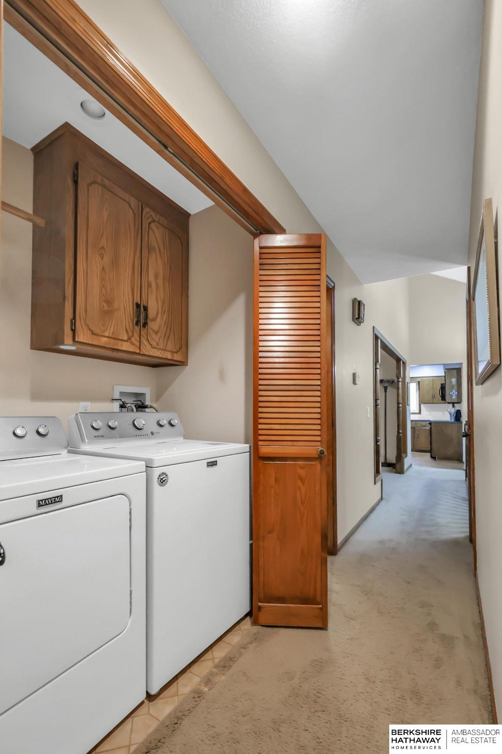 Omaha, Nebraska 68154, United States, 3 Bedrooms Bedrooms, ,2 BathroomsBathrooms,Residential,Active,225949