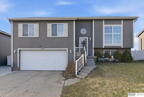 Photo of 11710 S 209th Avenue, Gretna, NE 68028 (MLS # 22601212)
