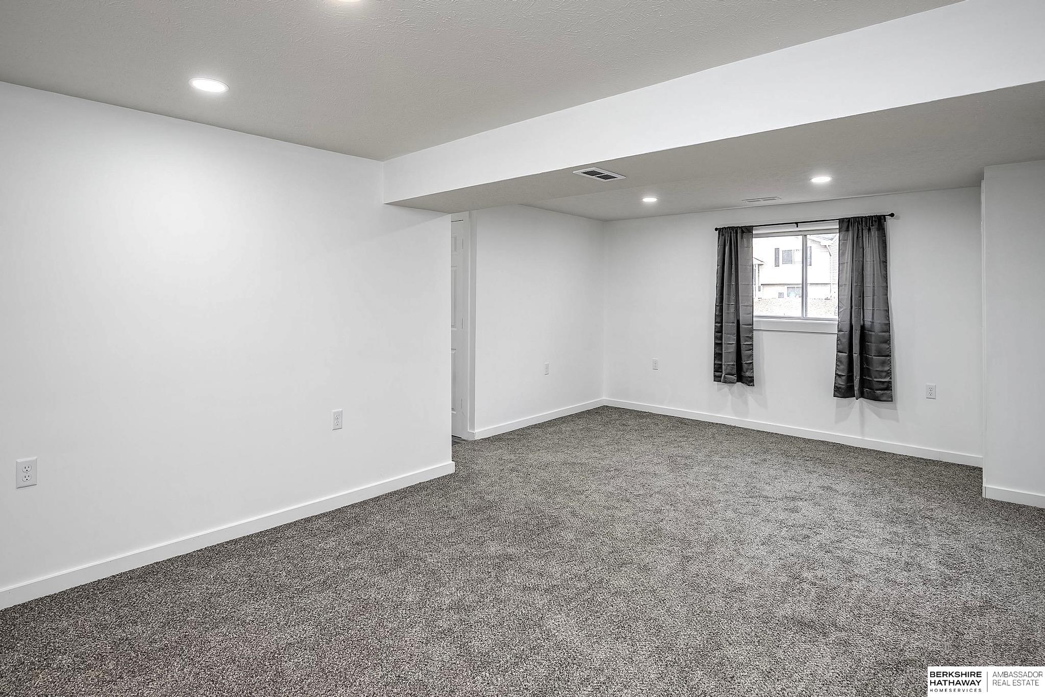 Yutan, Nebraska 68073, United States, 3 Bedrooms Bedrooms, ,2 BathroomsBathrooms,Residential,Active,257588