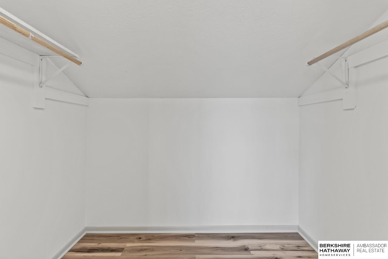 Omaha, Nebraska 68130, United States, 3 Bedrooms Bedrooms, ,2 BathroomsBathrooms,Residential,Active,168676