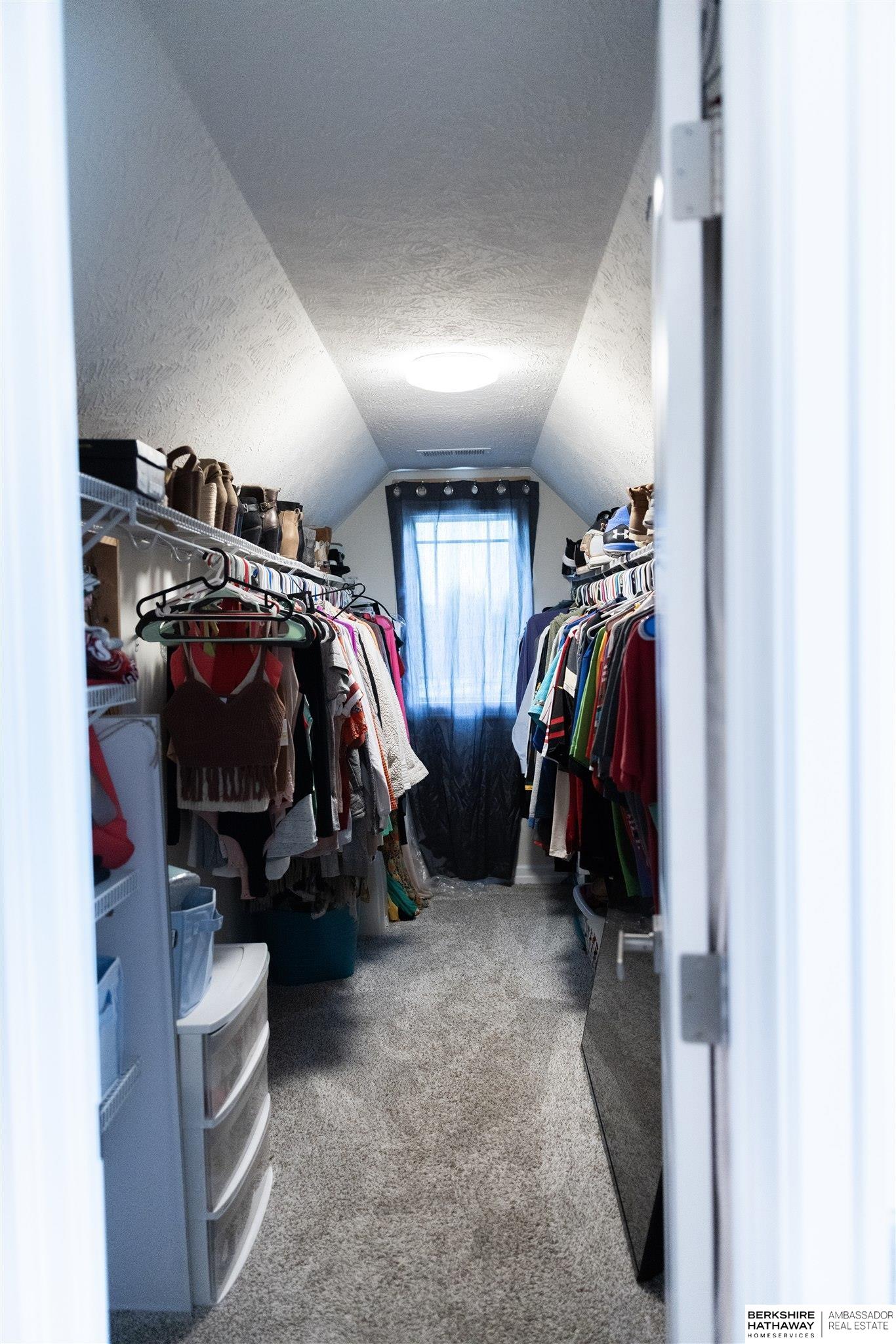 Gretna, Nebraska 68028, United States, 4 Bedrooms Bedrooms, ,3 BathroomsBathrooms,Residential,Active,200012