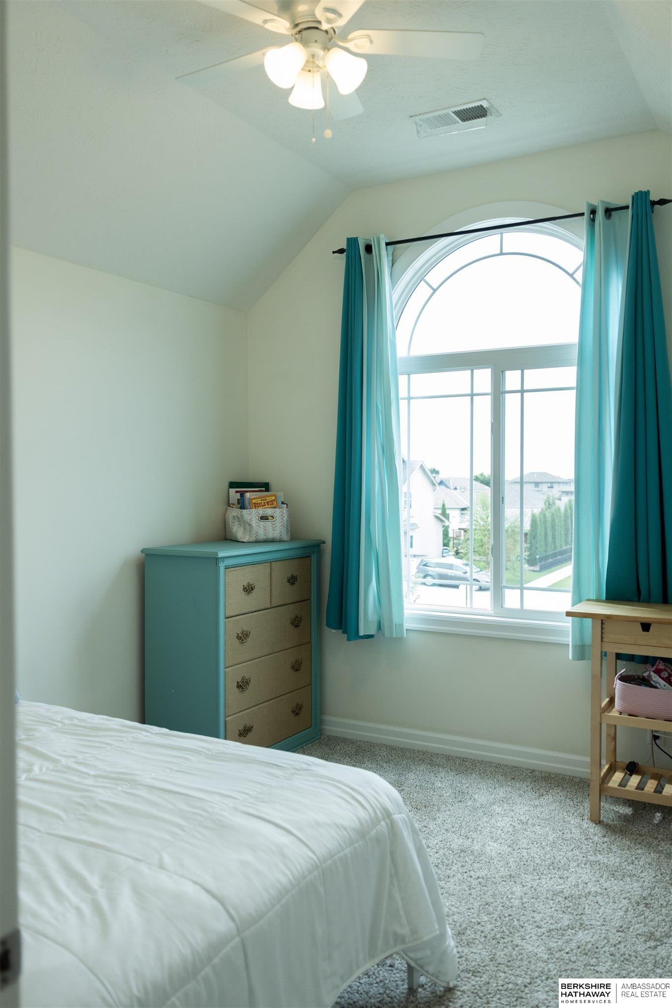 Gretna, Nebraska 68028, United States, 4 Bedrooms Bedrooms, ,3 BathroomsBathrooms,Residential,Active,200012